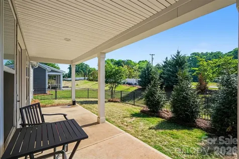 10420 Superb Lane Charlotte NC 28215
