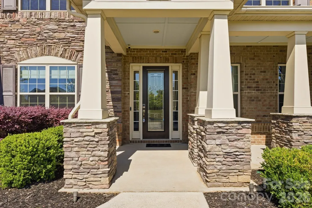 1020 Liggets Drive Matthews NC 28104
