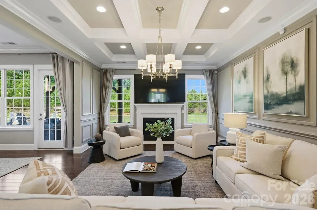 1020 Liggets Drive Matthews NC 28104