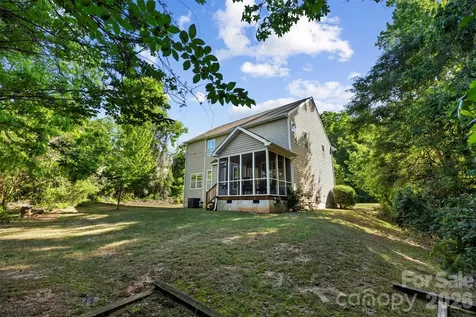 949 Autumn Glen Court Lake Wylie SC 29710