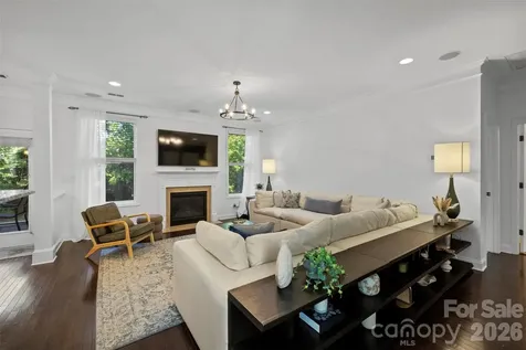 949 Autumn Glen Court Lake Wylie SC 29710