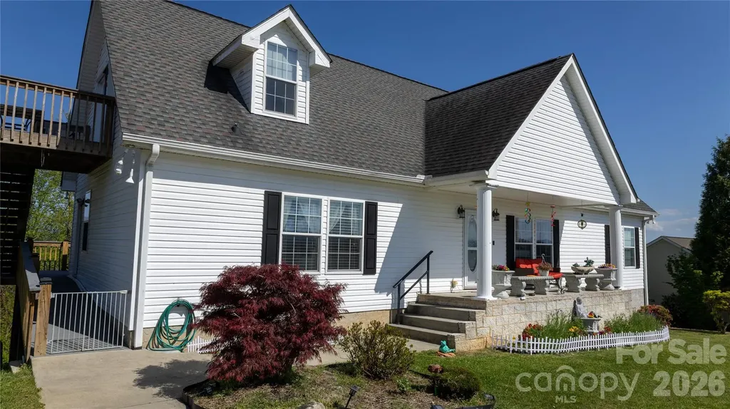 100 Bend View Drive Marshall NC 28753