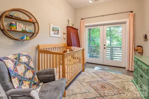 42 Salola Street Asheville NC 28806