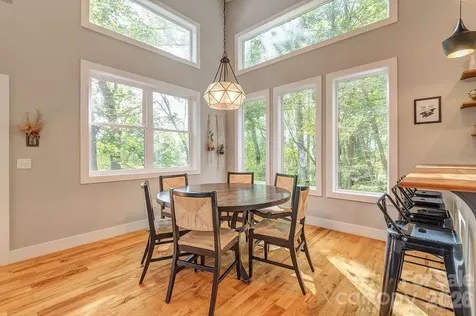 42 Salola Street Asheville NC 28806