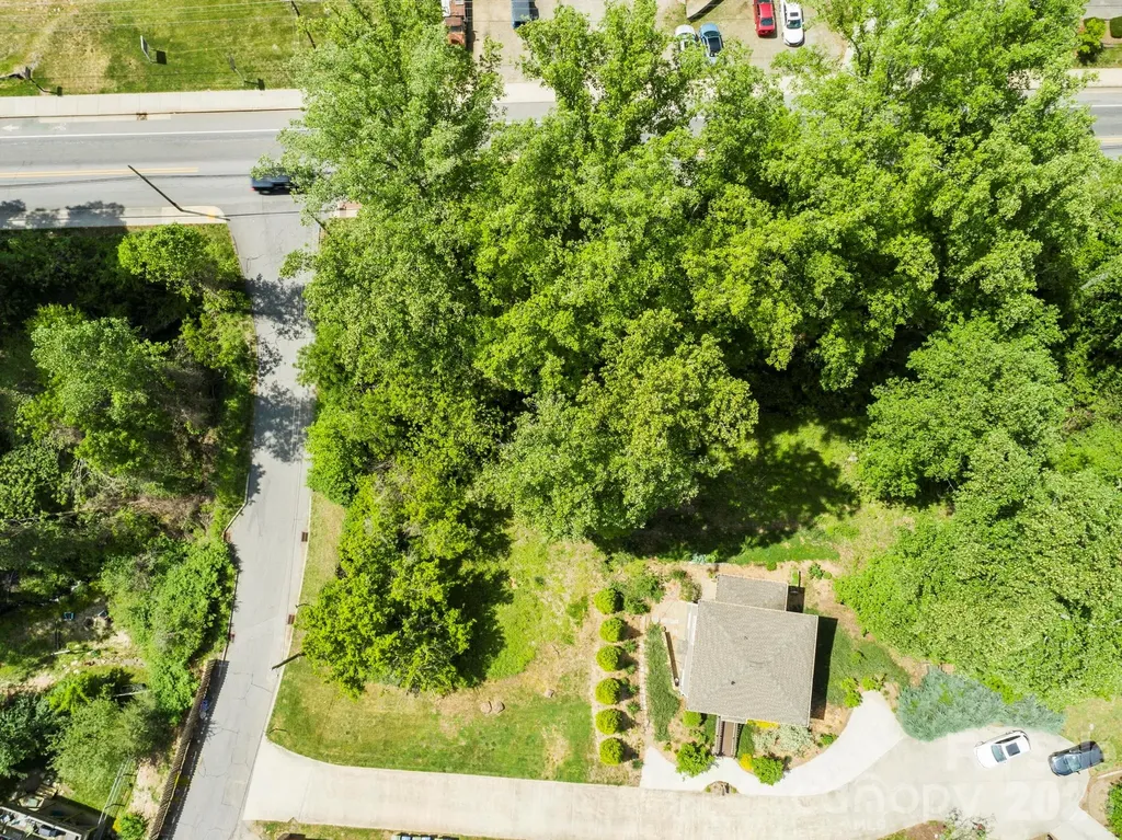 9999 Euclid Boulevard Asheville NC 28806