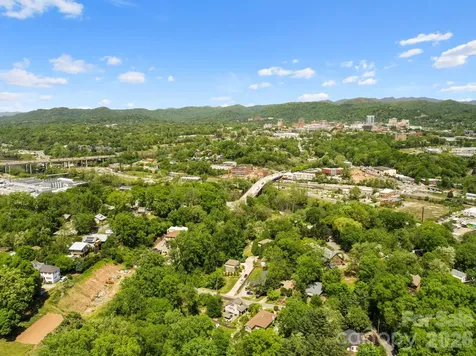 9999 Euclid Boulevard Asheville NC 28806