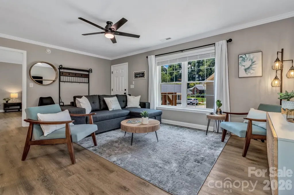 21 Carolinda Lane Waynesville NC 28786