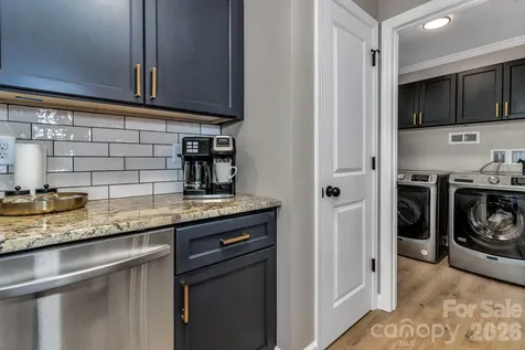 21 Carolinda Lane Waynesville NC 28786