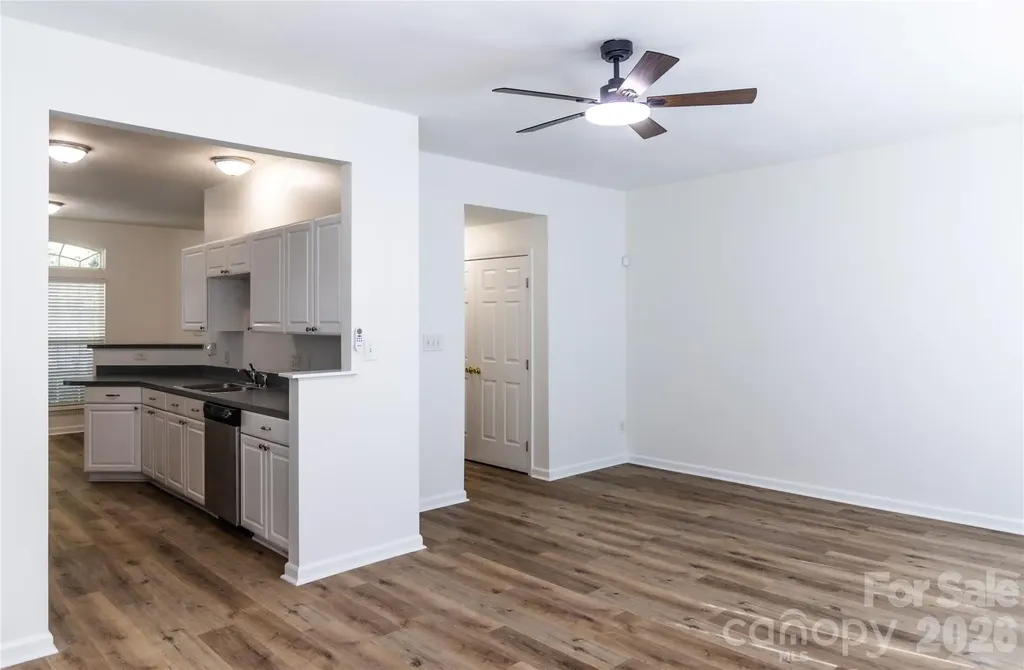 8224 Shinkansen Drive Charlotte NC 28213