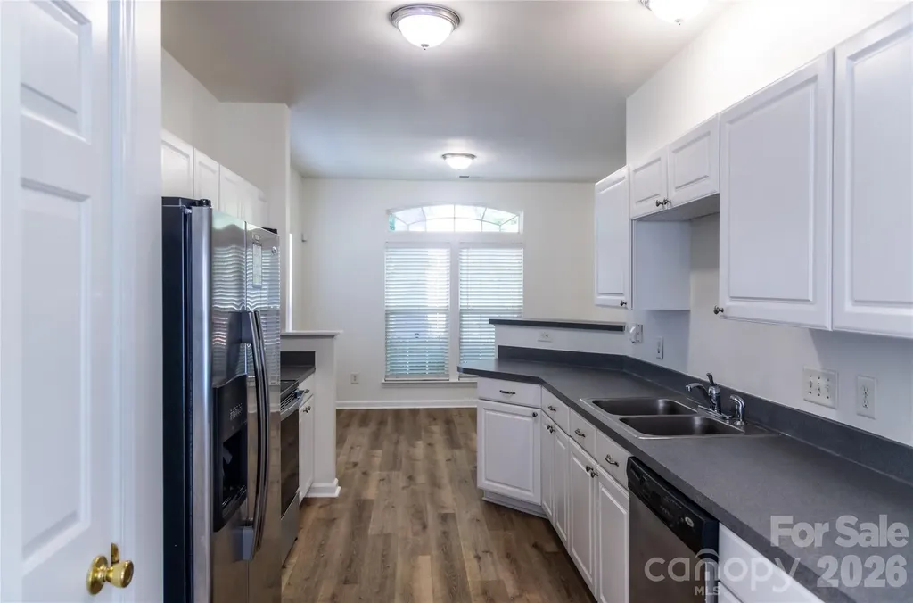 8224 Shinkansen Drive Charlotte NC 28213