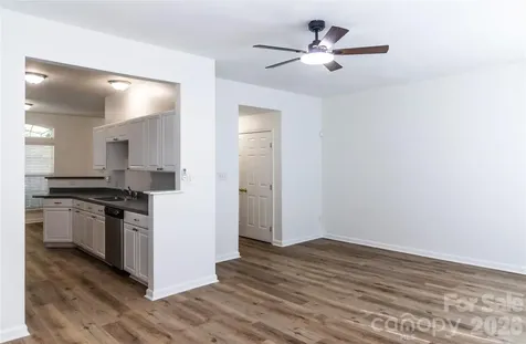 8224 Shinkansen Drive Charlotte NC 28213