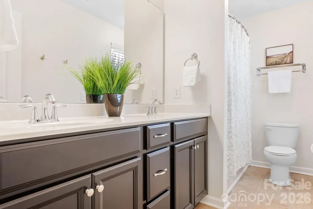 15403 Oleander Drive Charlotte NC 28278