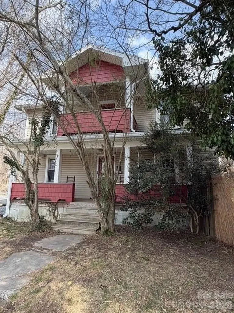 Asheville NC, 46 Mount Clare Avenue