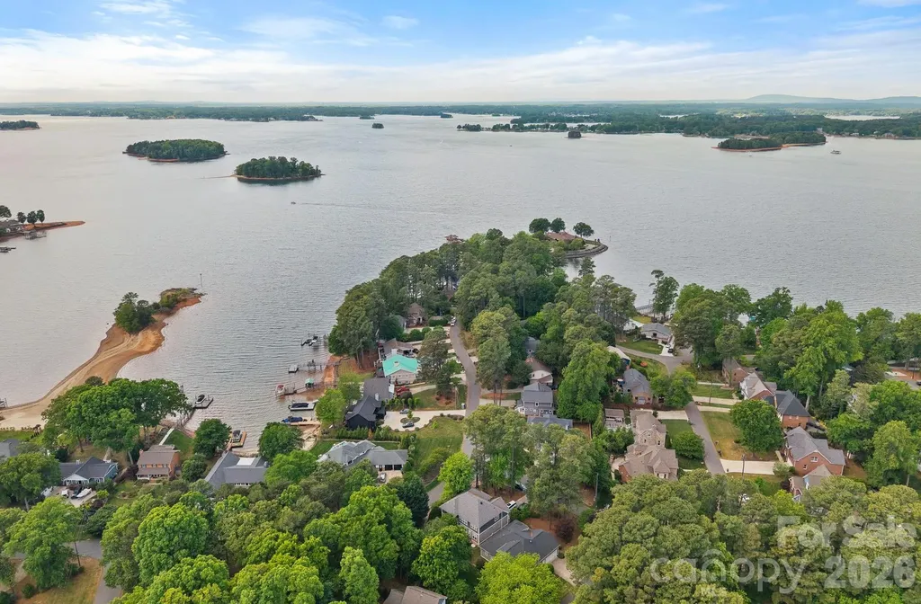 20931 Island Forest Drive Cornelius NC 28031