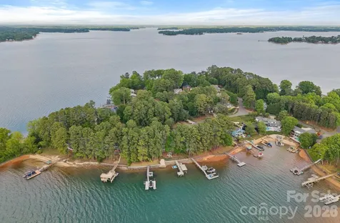 20931 Island Forest Drive Cornelius NC 28031