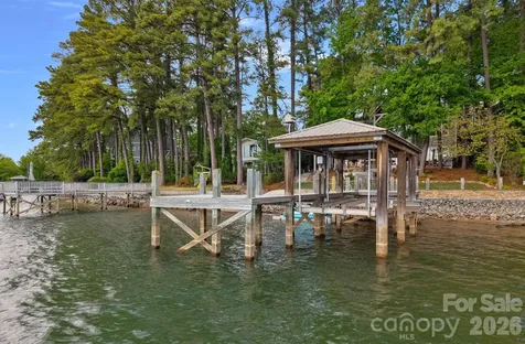 20931 Island Forest Drive Cornelius NC 28031