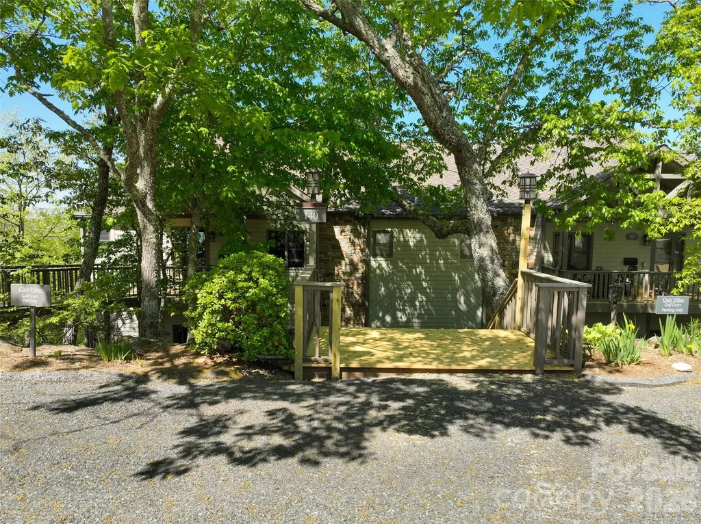 140 Slickrock Road Burnsville NC 28714