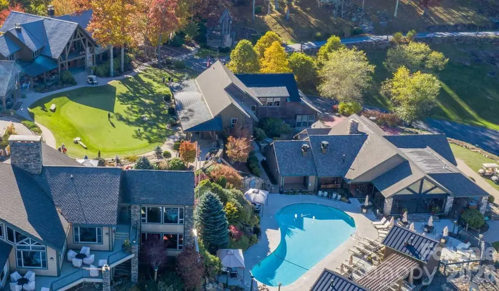 140 Slickrock Road Burnsville NC 28714
