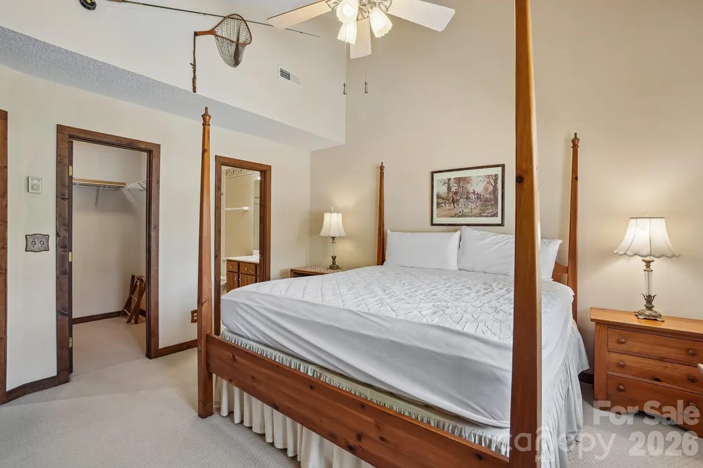 302 Eagles Nest Court S Mars Hill NC 28754
