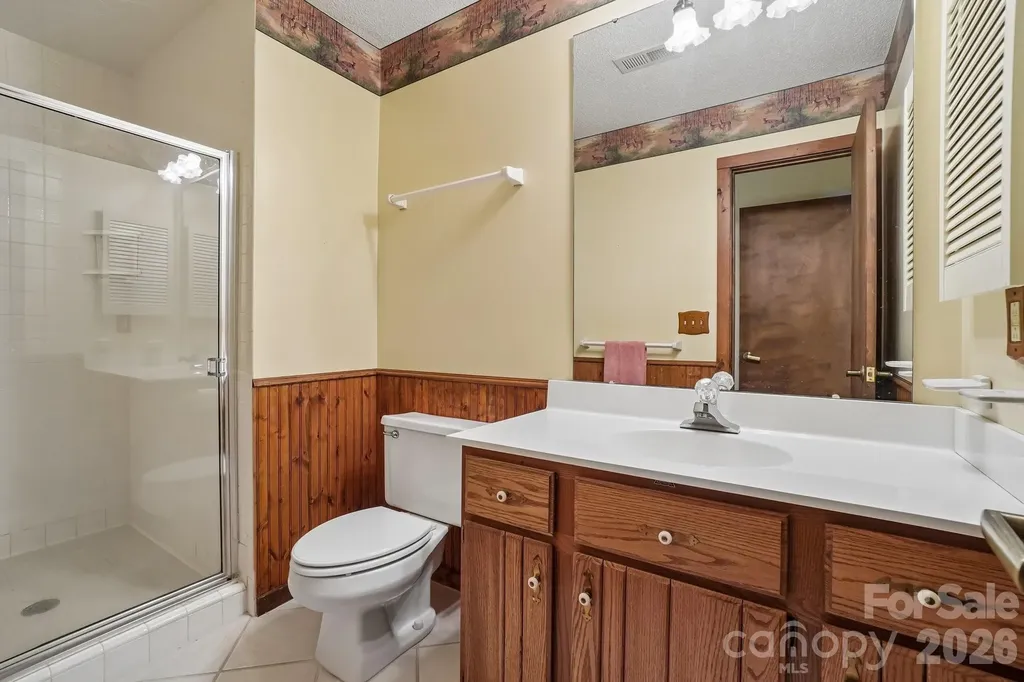 302 Eagles Nest Court S Mars Hill NC 28754