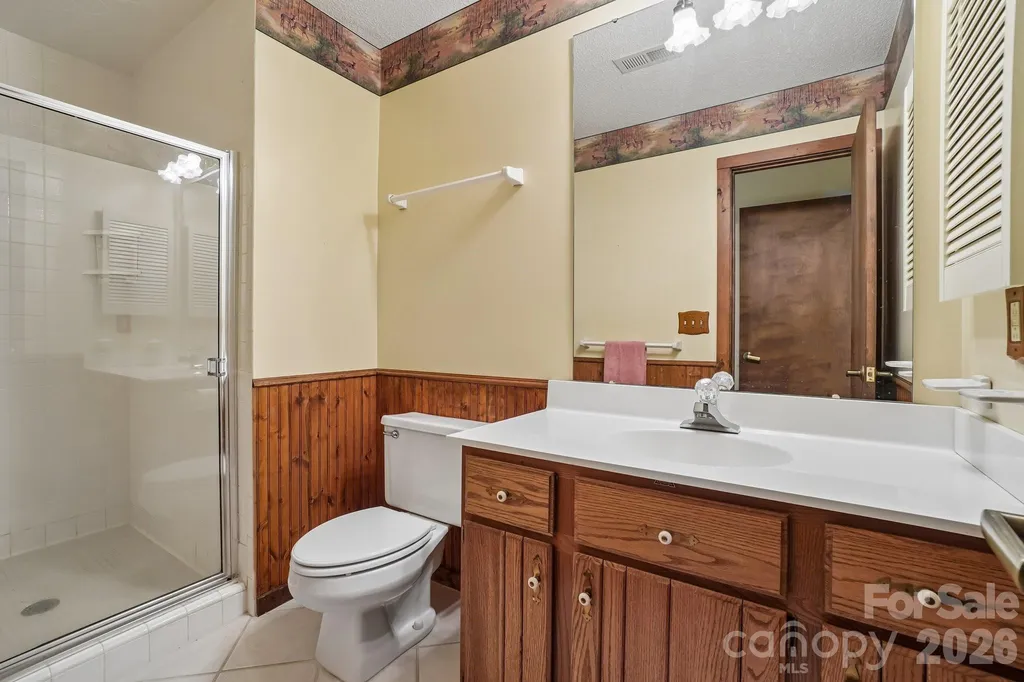 302 Eagles Nest Court S Mars Hill NC 28754