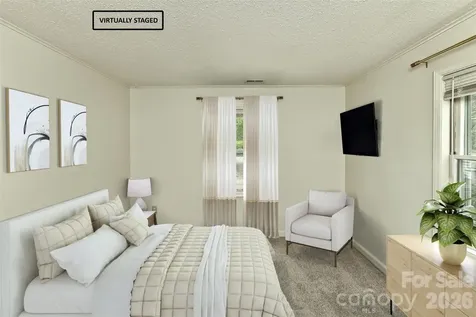 7 Teaneck Circle Hendersonville NC 28791