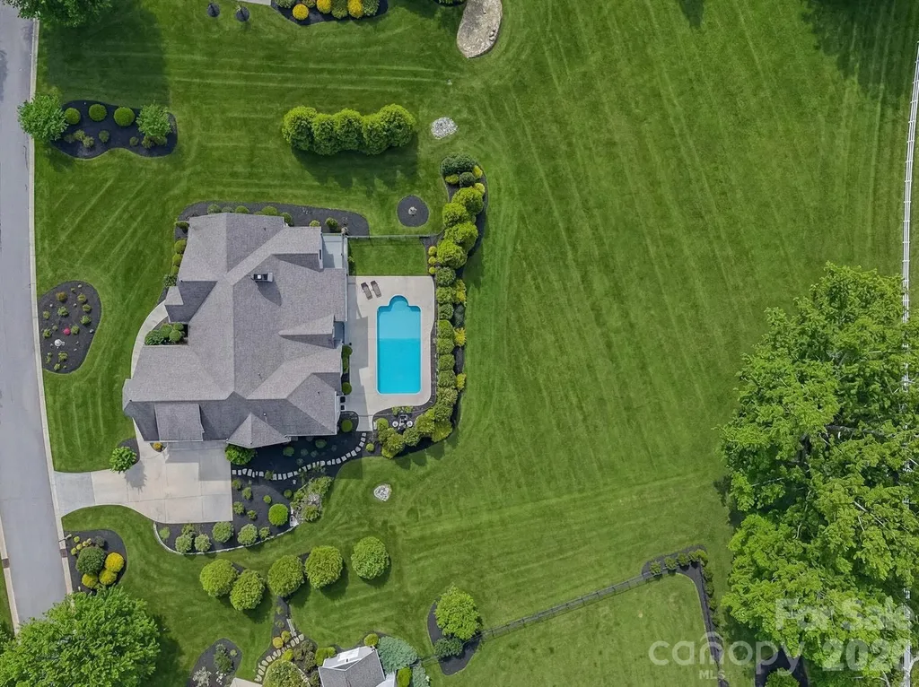 64 Water Hill Way Fletcher NC 28732