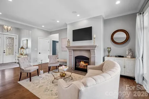 64 Water Hill Way Fletcher NC 28732