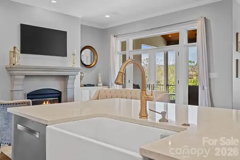 64 Water Hill Way Fletcher NC 28732