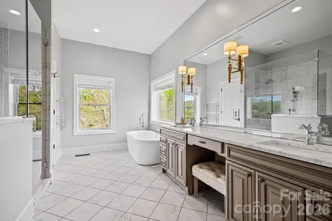 64 Water Hill Way Fletcher NC 28732