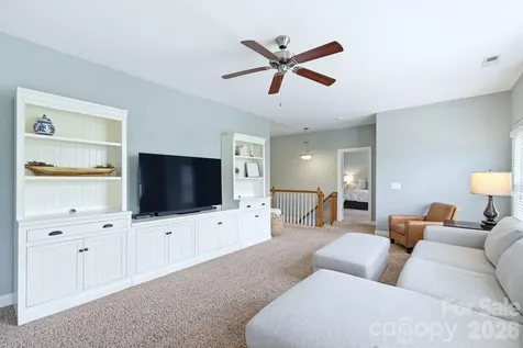 8029 Whitehawk Hill Road Waxhaw NC 28173