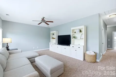 8029 Whitehawk Hill Road Waxhaw NC 28173