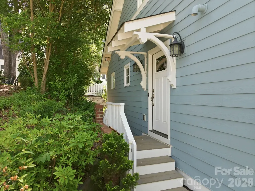 625 James Alexander Way Davidson NC 28036