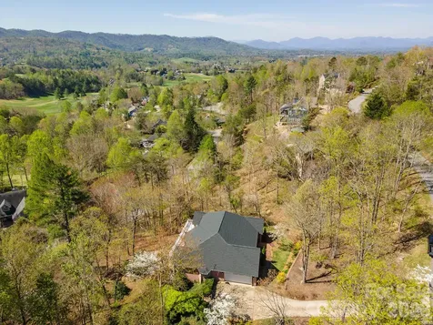 11 High Meadow Drive Weaverville NC 28787