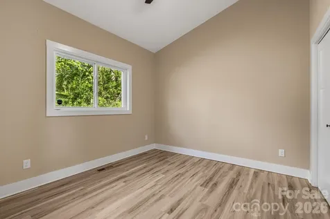 207 Hanover Street Asheville NC 28806