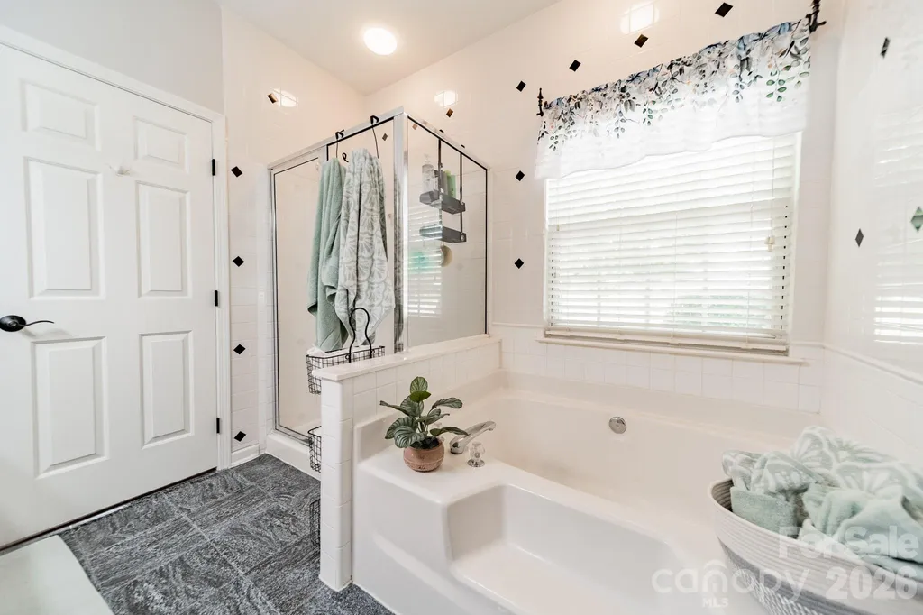 6216 Creek Breeze Road Charlotte NC 28269