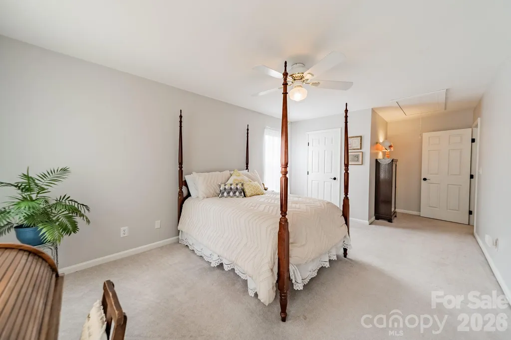 6216 Creek Breeze Road Charlotte NC 28269