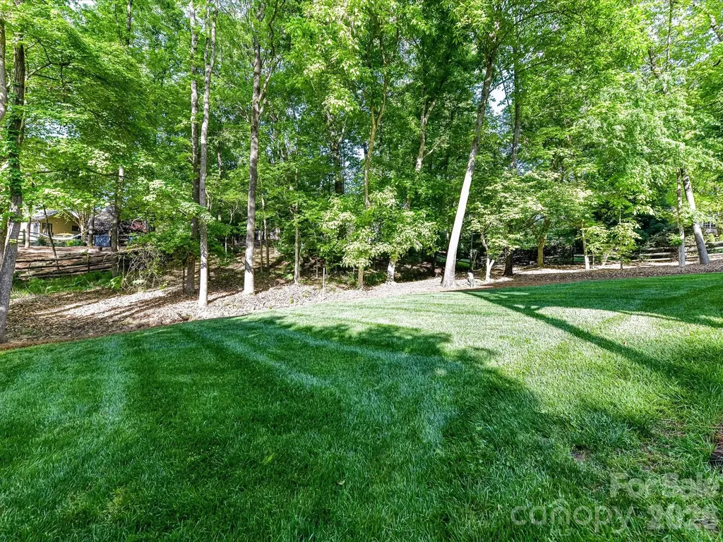 1931 Kilmonack Lane Charlotte NC 28270