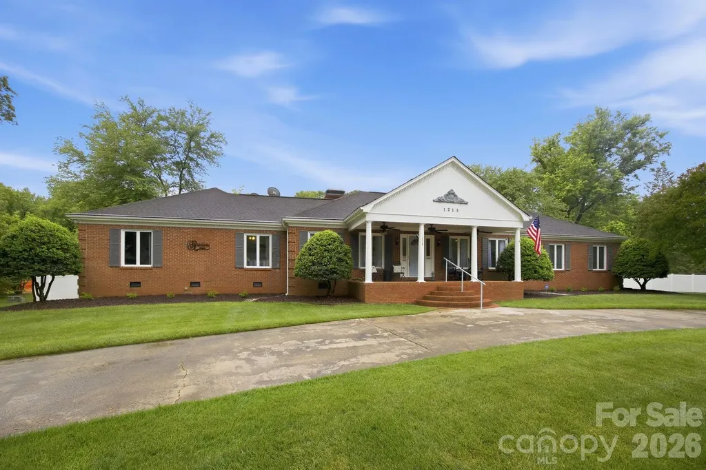 1215 Hillside Drive Gastonia NC 28052