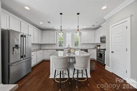 6061 Bountiful Street Belmont NC 28012