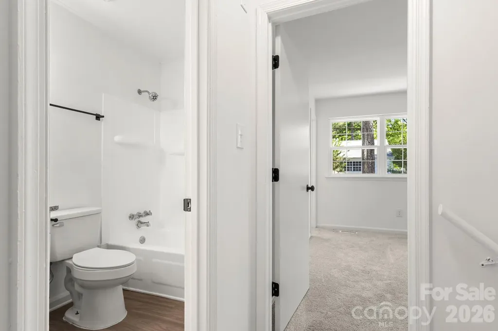 8517 Castle Pine Court Charlotte NC 28226