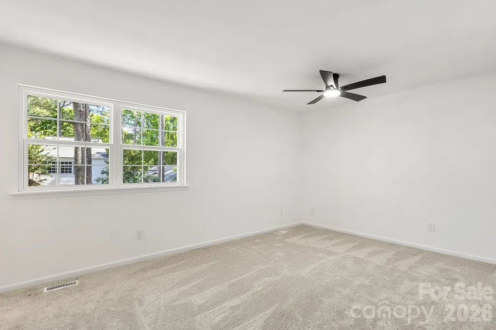 8517 Castle Pine Court Charlotte NC 28226