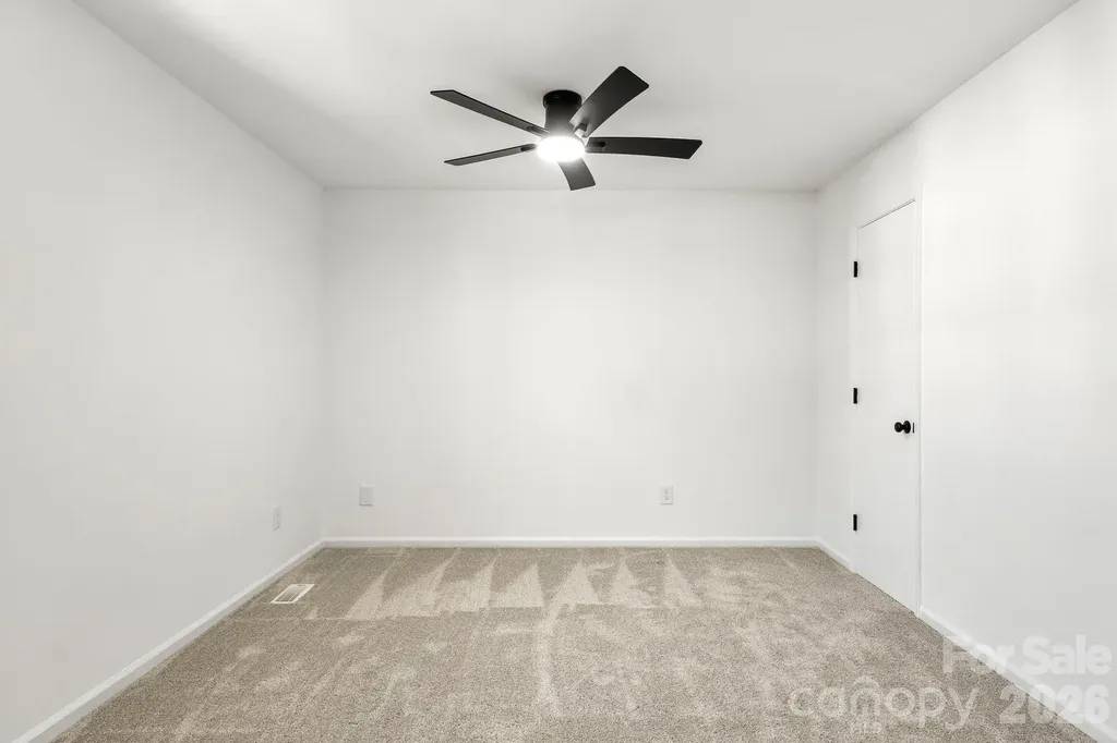 8517 Castle Pine Court Charlotte NC 28226