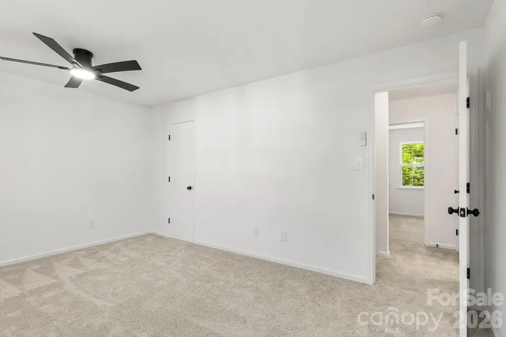 8517 Castle Pine Court Charlotte NC 28226