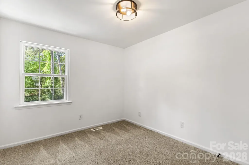 8517 Castle Pine Court Charlotte NC 28226