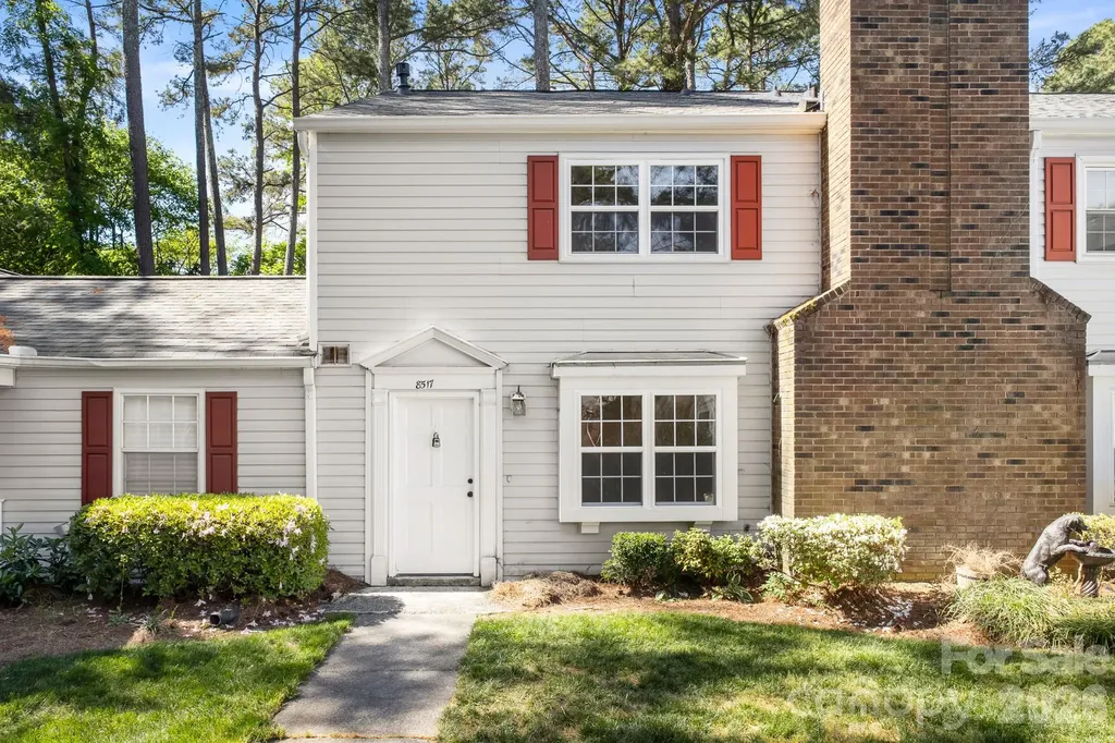 8517 Castle Pine Court Charlotte NC 28226