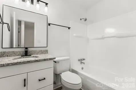8517 Castle Pine Court Charlotte NC 28226