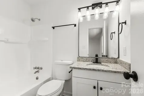 8517 Castle Pine Court Charlotte NC 28226