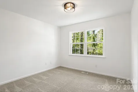 8517 Castle Pine Court Charlotte NC 28226