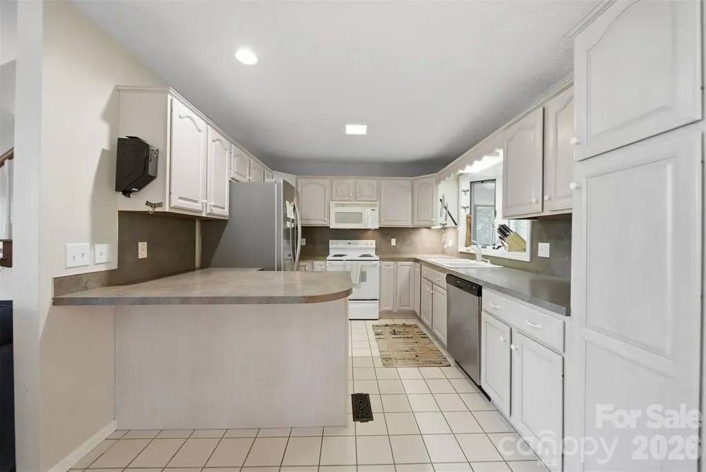 192 Reese Loop Taylorsville NC 28681